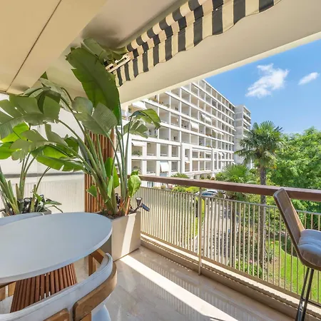 Elegant - Ac- 2br 5p - Apartment Cannes
